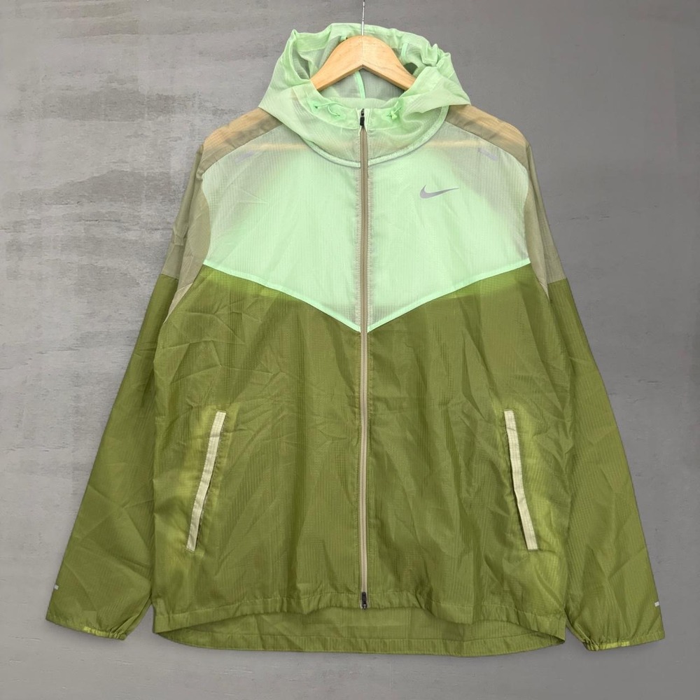 Nike Running Windrunner Jacket Green Colorblock Ripstop CK6341-322 Large